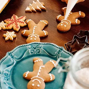 5 Adet/takım Zencefilli İskelet Bisküvi Kalıp kurabiye kesici Pişirme Bisküvi Araçları Noel Çerez Dekorasyon